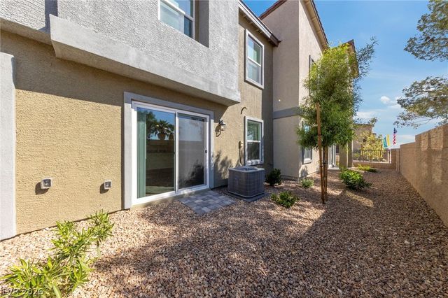 7909 Whisper Words Avenue, Las Vegas, NV 89113