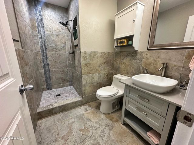 7732 W WAGONER Road, Glendale, AZ 85308