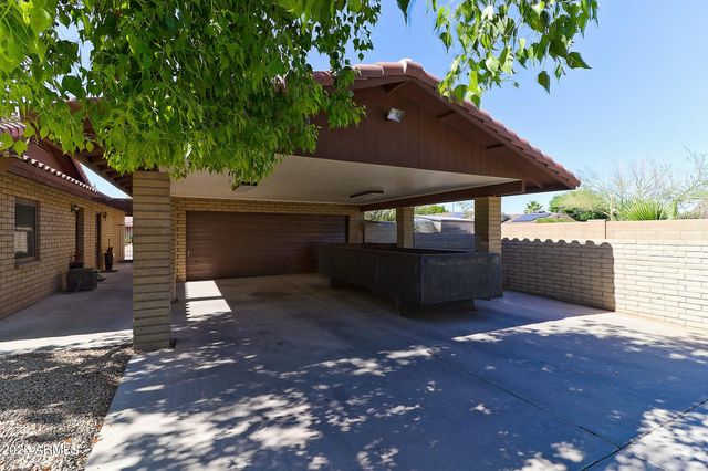 7732 W WAGONER Road, Glendale, AZ 85308