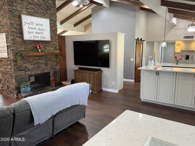 7732 W WAGONER Road, Glendale, AZ 85308