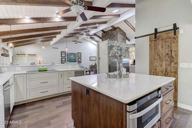 7732 W WAGONER Road, Glendale, AZ 85308