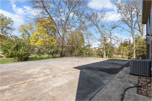 127 Veebelt Dr, Hendersonville, TN 37075