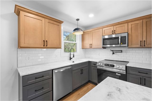 127 Veebelt Dr, Hendersonville, TN 37075