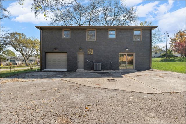 127 Veebelt Dr, Hendersonville, TN 37075