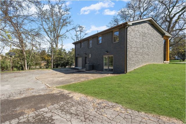 127 Veebelt Dr, Hendersonville, TN 37075