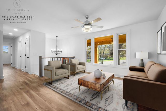 127 Veebelt Dr, Hendersonville, TN 37075