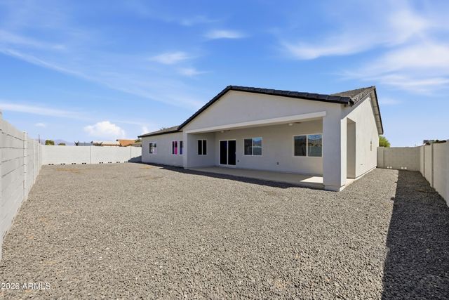 9648 E BOISE Street, Mesa, AZ 85207