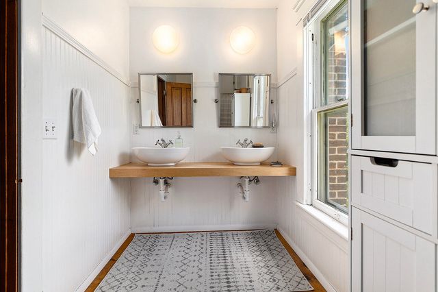 619 E Michigan Avenue, Marshall, MI 49068