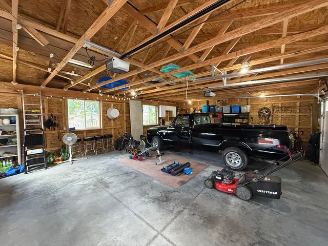 619 E Michigan Avenue, Marshall, MI 49068