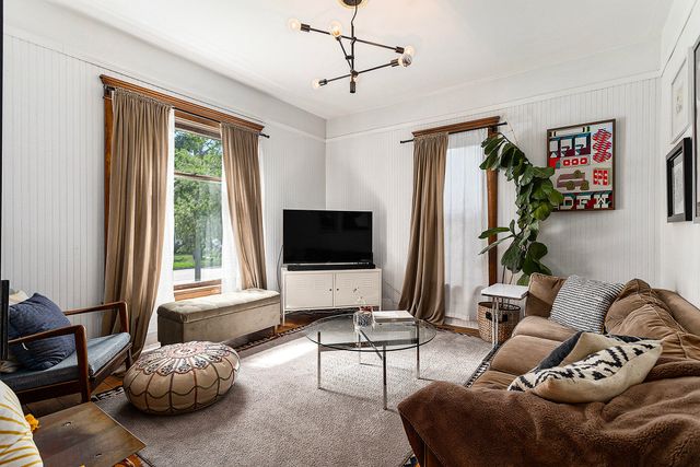 619 E Michigan Avenue, Marshall, MI 49068