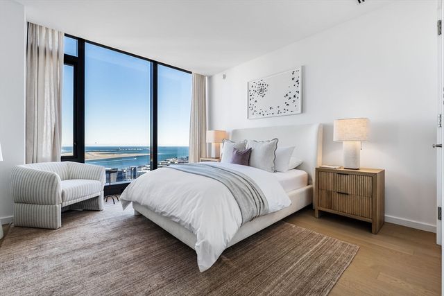 682 Atlantic Ave 40L, Boston, MA 02111