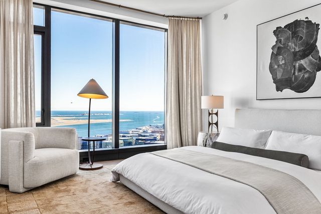 682 Atlantic Ave 40L, Boston, MA 02111