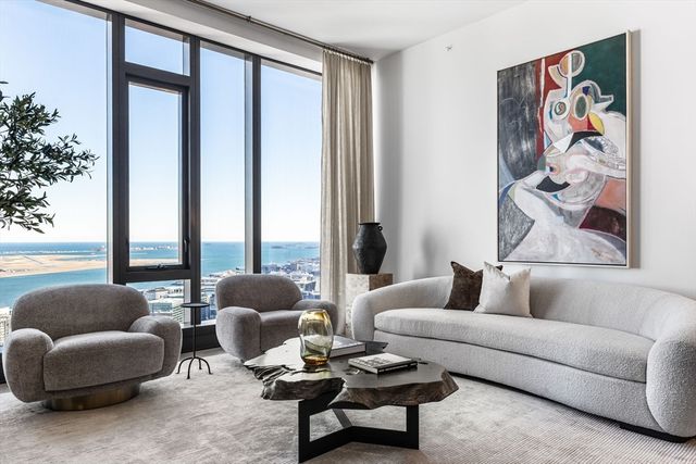 682 Atlantic Ave 40L, Boston, MA 02111