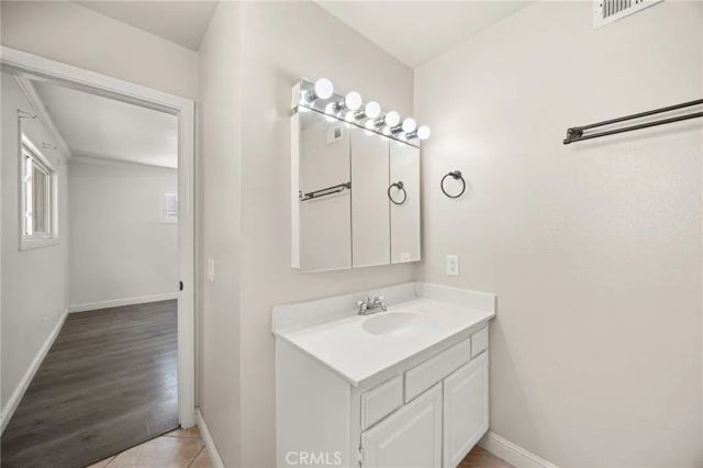 10937 Desert Sand Avenue, Riverside, CA 92505
