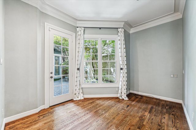 1 Exbury Way, Houston, TX 77056