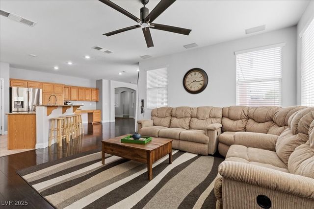 10300 South Dapple Gray Road, Las Vegas, NV 89178