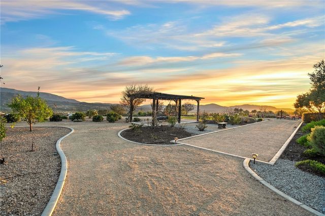 34675 Cotta Lane, Temecula, CA 92592