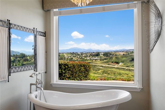 34675 Cotta Lane, Temecula, CA 92592