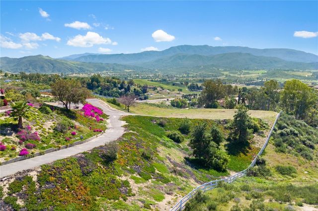 34675 Cotta Lane, Temecula, CA 92592