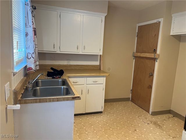 5759 Turney Road, Garfield Heights, OH 44125