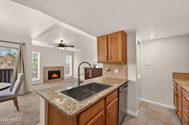 200 E SOUTHERN Avenue E 303, Tempe, AZ 85282