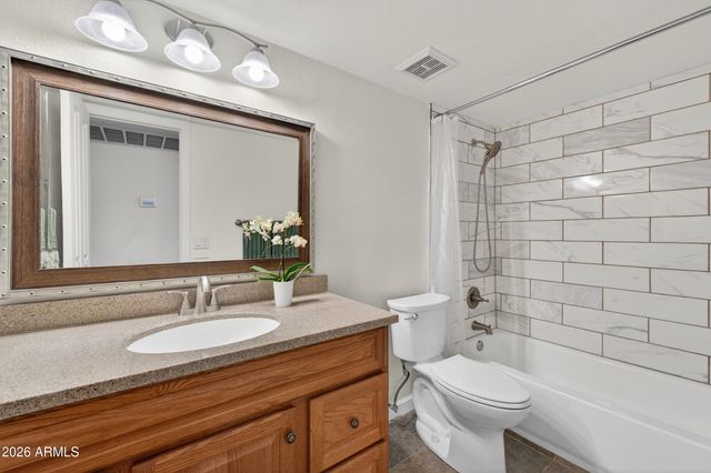 200 E SOUTHERN Avenue E 303, Tempe, AZ 85282