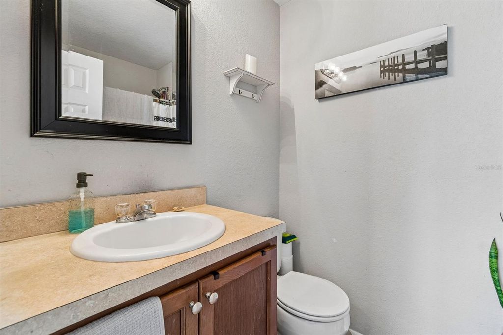 Image 16 of property listing at 4755 TUSCAN LOON DRIVE, Tampa, FL 33619