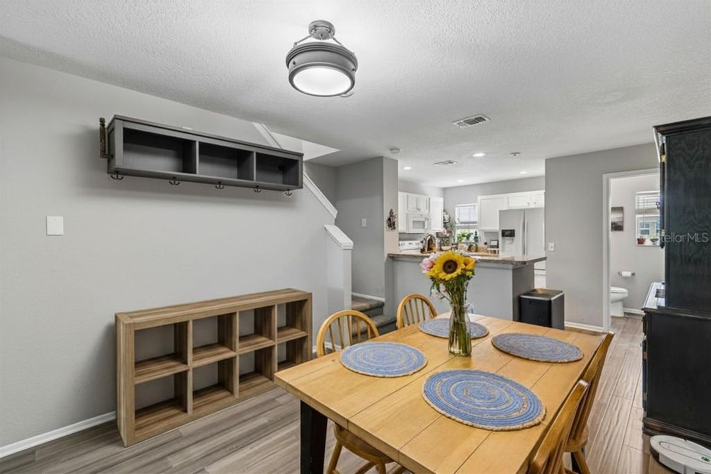 Image 9 of property listing at 4755 TUSCAN LOON DRIVE, Tampa, FL 33619