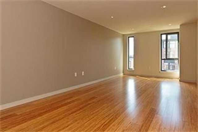 691 Massachusetts Ave 306, Boston, MA 02118