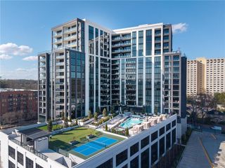 2425 Peachtree Road NE 1704, Atlanta, GA 30305