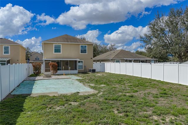 13416 KENT BRADLEY STREET, Dade City, FL 33525