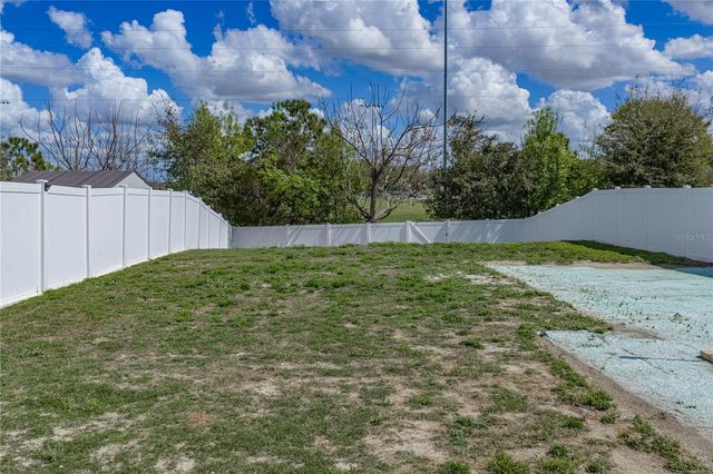 13416 KENT BRADLEY STREET, Dade City, FL 33525