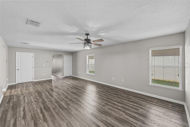 13416 KENT BRADLEY STREET, Dade City, FL 33525