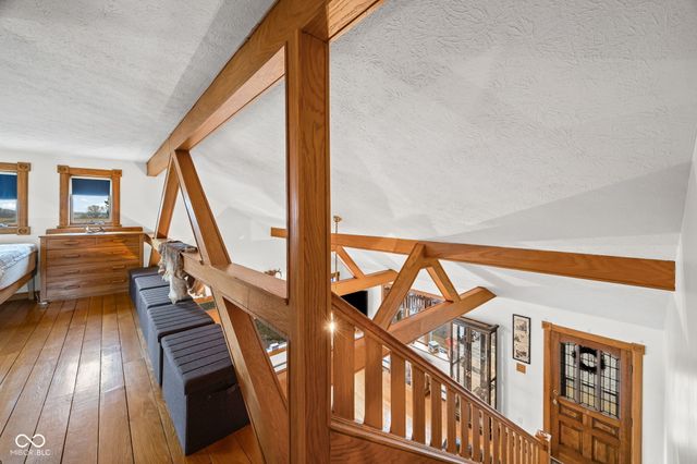 10162 N New Richmond Road, New Richmond, IN 47967