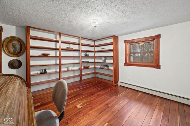 10162 N New Richmond Road, New Richmond, IN 47967