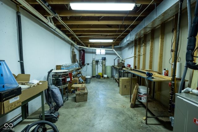 10162 N New Richmond Road, New Richmond, IN 47967