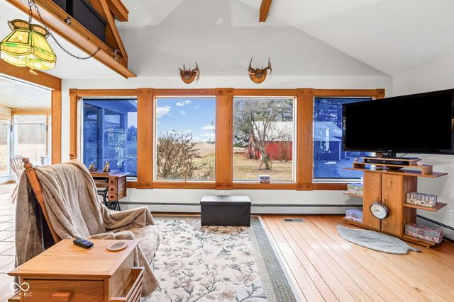 10162 N New Richmond Road, New Richmond, IN 47967