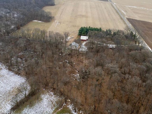 10162 N New Richmond Road, New Richmond, IN 47967