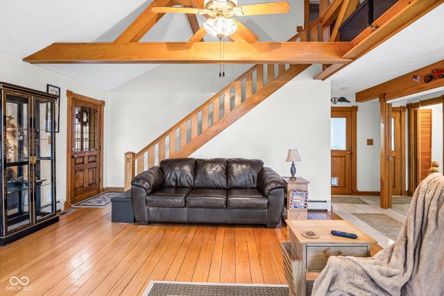 10162 N New Richmond Road, New Richmond, IN 47967