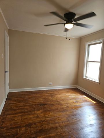 10638 S Eberhart Avenue, Chicago, IL 60628