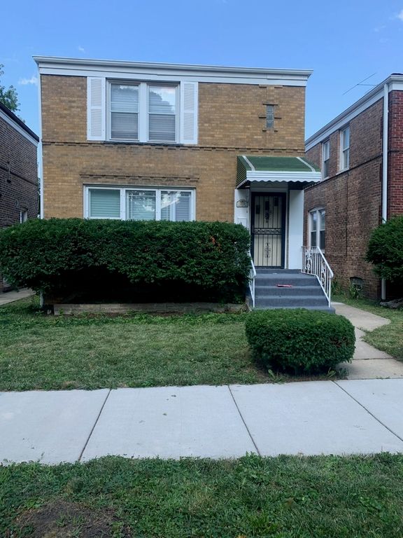 10638 S Eberhart Avenue, Chicago, IL 60628