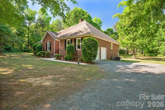 400 Arminius Court, Monroe, NC 28110