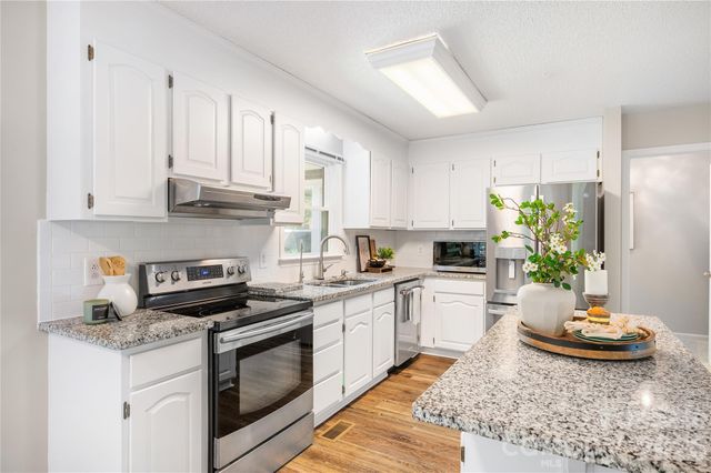 400 Arminius Court, Monroe, NC 28110