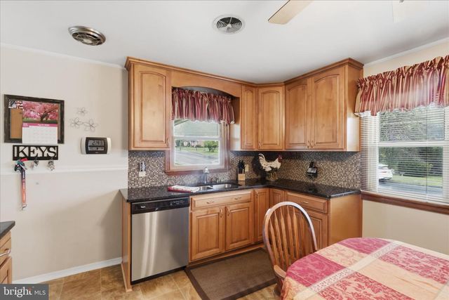 1440 W CHURCH ST, Hagerstown, MD 21740