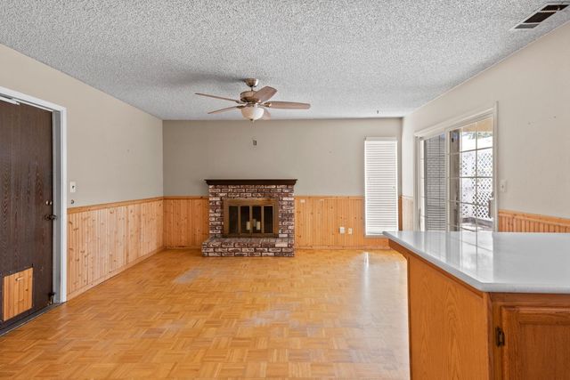 986 Pebble Way, Manteca, CA 95336