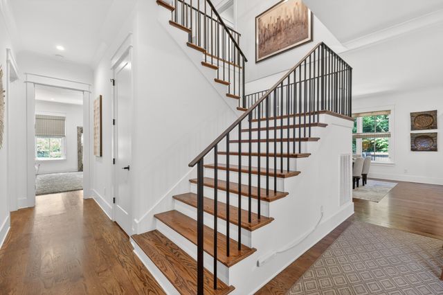 3733 Granny White Pike, Nashville, TN 37204