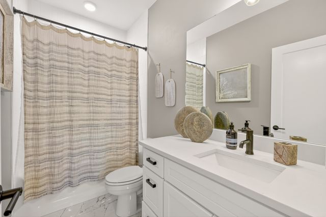 3733 Granny White Pike, Nashville, TN 37204