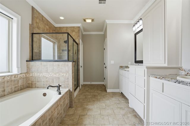 18005 S 71st East Avenue, Bixby, OK 74008