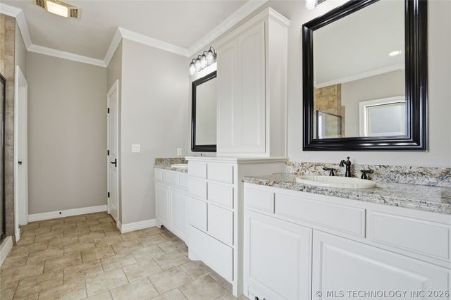 18005 S 71st East Avenue, Bixby, OK 74008