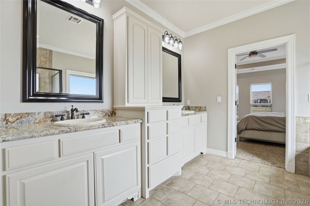 18005 S 71st East Avenue, Bixby, OK 74008